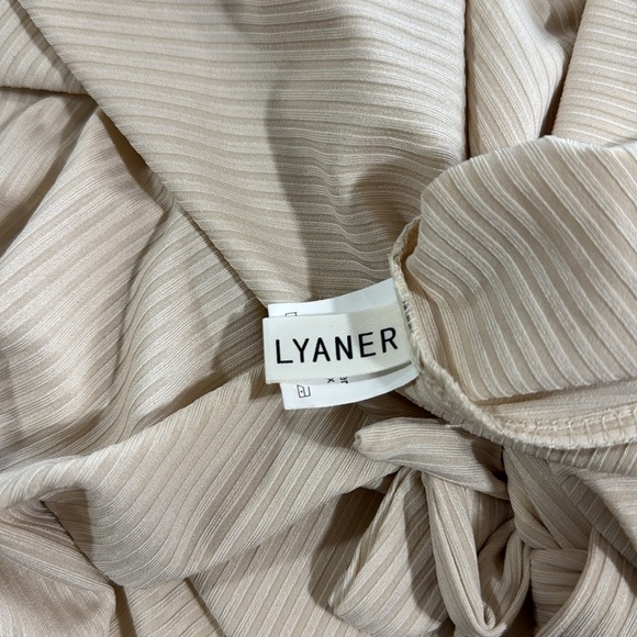 Lyaner Ribbed Cut Out Dress Midi Small Women’s Light Beige New with Front Tie - Picture 11 of 13
